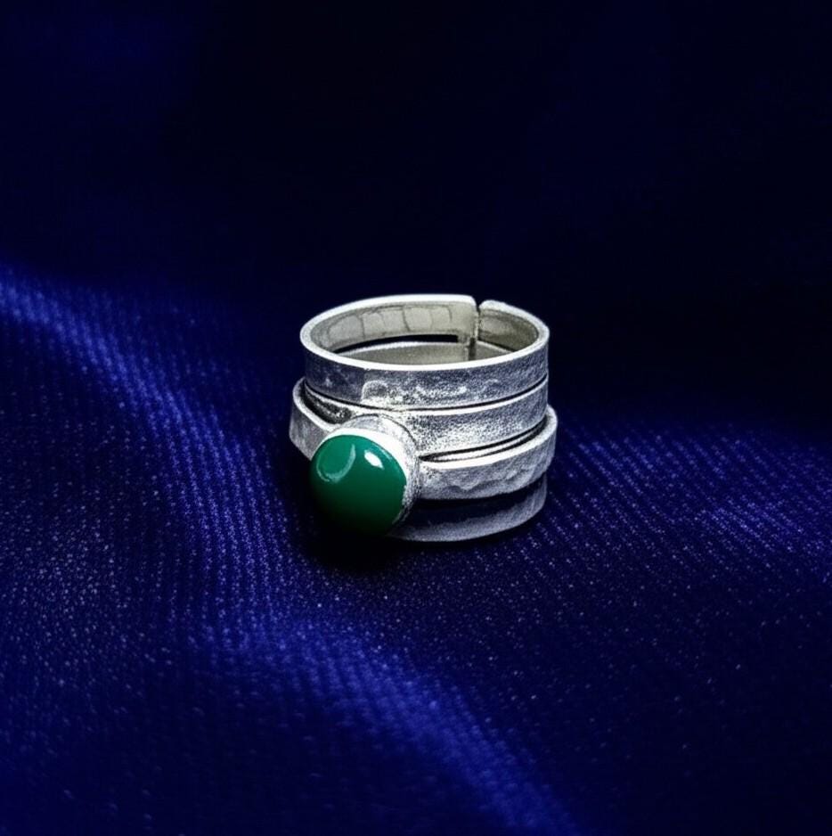 Green Onyx Spinner Ring | Sterling Silver Hammered Meditation Ring | Boho Statement Jewelry for Women | Handmade spinner ring | Anxiety Ring