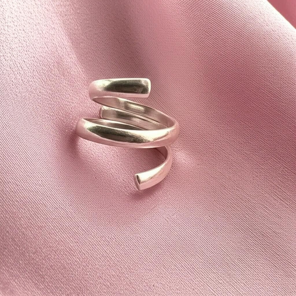 Adjustable Sterling Silver Wrap Ring, Hammered Thumb Ring, Handmade 925 Silver Ring Unique Gift for Her, Open Band Ring, Spiral silver ring