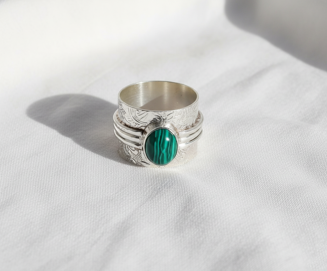 Peridot Spinner Ring – 925 Sterling Silver Anxiety Fidget Meditation Ring