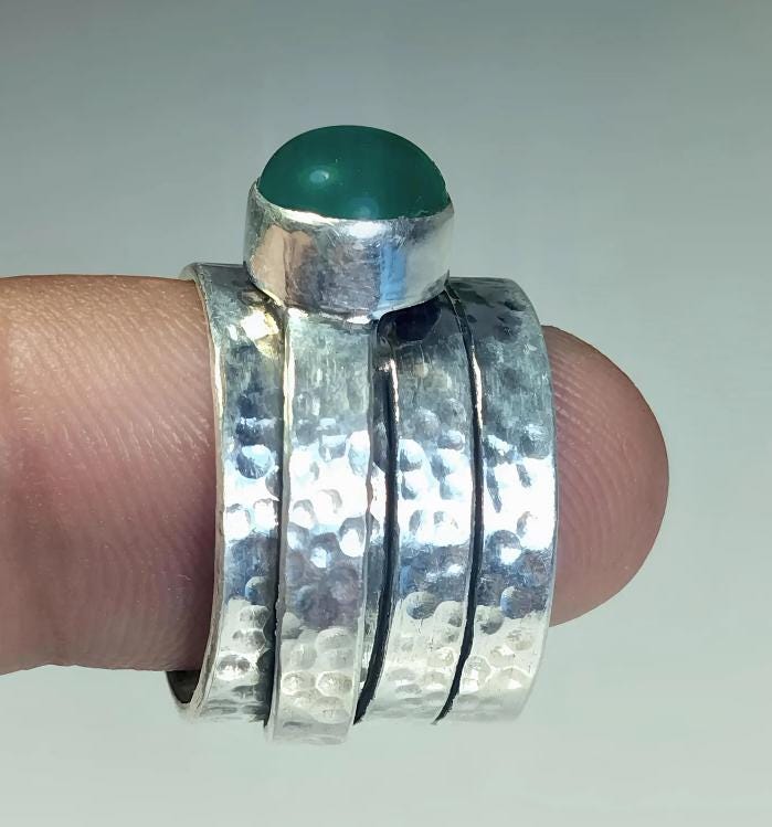 Green Onyx Spinner Ring | Sterling Silver Hammered Meditation Ring | Boho Statement Jewelry for Women | Handmade spinner ring | Anxiety Ring