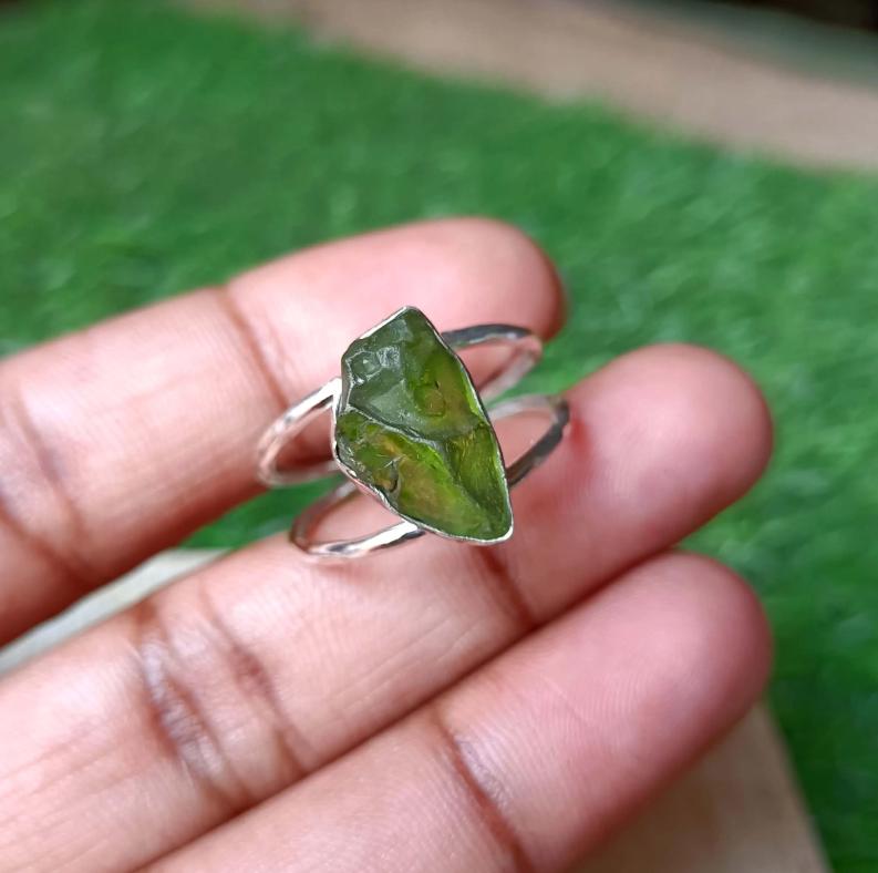 Moldavite  Ring, Handmade Ring, 925 Silver Ring, Natural Moldavite , Dainty Ring, Raw Gemstone Ring, Moldavite Women Ring, Statement Ring