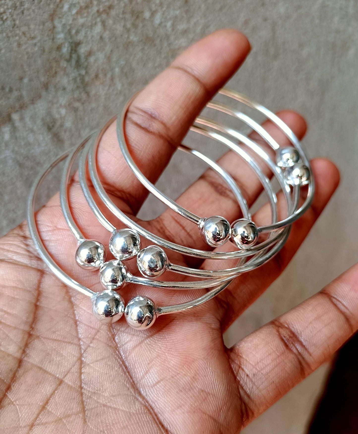 Beautiful Silver Bangle Set! Handmade 925 Sterling Silver Bangle set! 7 day Bangle! Simple Set Bangle! 7 Set Off Bangles! Stacking Bangles!