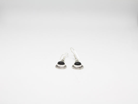 Black onyx earrings | Small Dangle Earrings | Handmade Earrings | Gemstone Earrings | Gift for her| Handmade jewelry |Black stone earrings
