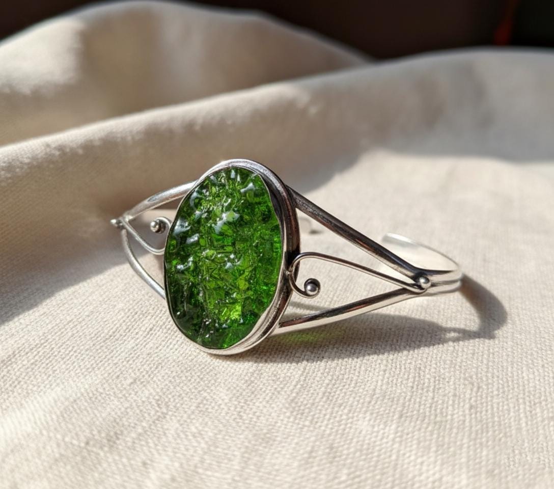 Moldavite Bangle, Handmade Bangle, Women Bangle, Gemstone Bangle, Moldavite Jewelry, 925 Silver Bangle, Dainty Bangle, Cuff Bangle