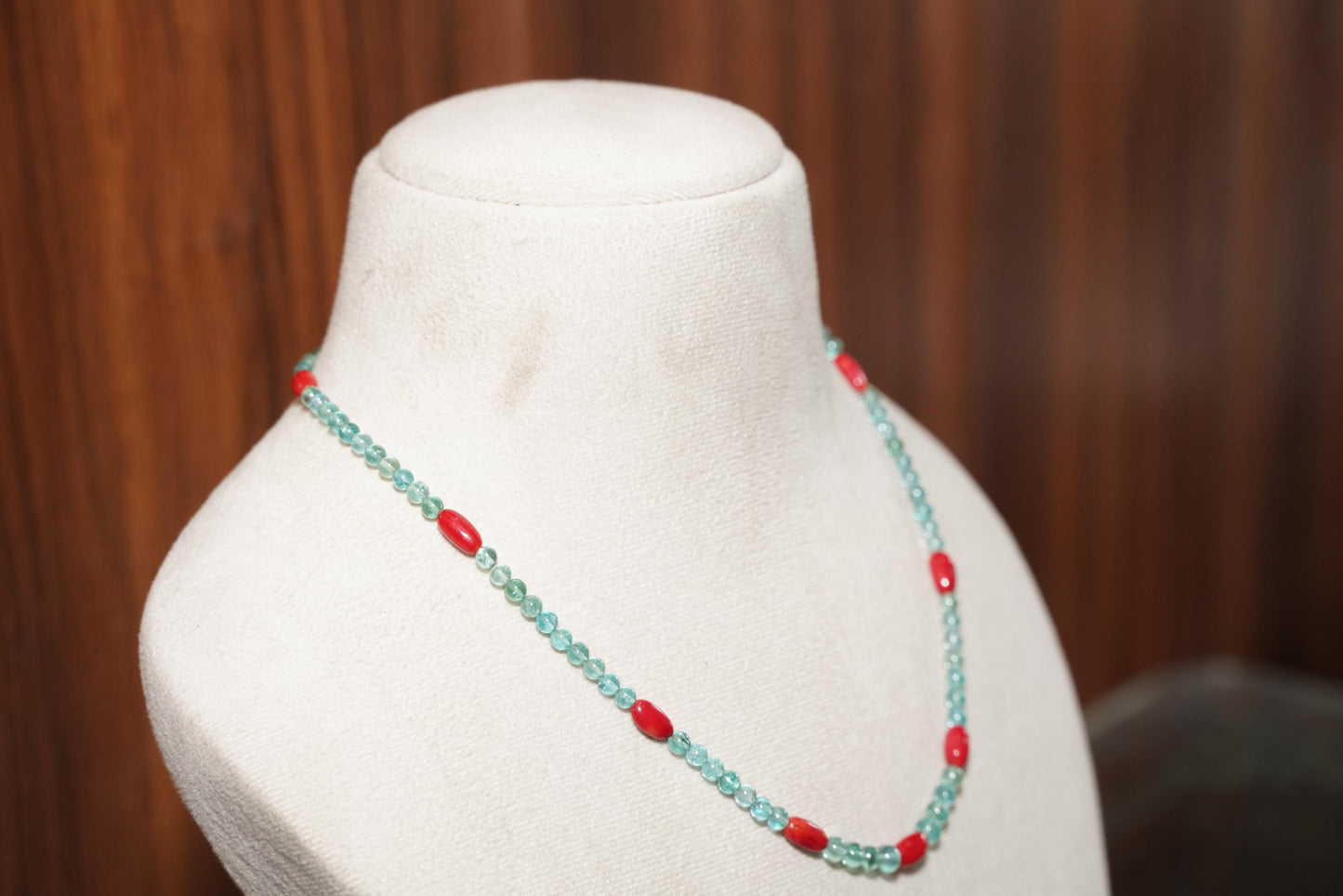 Apatite Necklace, Coral Beaded Necklace, Statement Jewelry, Handmade Jewelry, Natural Stone Jewelry, Beaded Necklace for Women, Gift for her