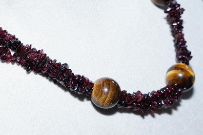 Elegant Black Agate and Tiger's Eye Necklace, Black Agate Necklace, Handmade Necklace Natural Agate Boho Necklace, Dark Red Necklace