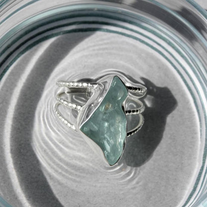 Raw Aquamarine Silver Ring, Uncut Ring, Boho Ring, Crystal Ring, Unique Ring, Rustic Ring, Raw Gemstone Silver Ring, Textured Ring, Gift her