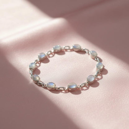 Moonstone Bracelet, White stone bracelets, Handmade Bracelet, white stone bracelet, Gift for her, Gemstone Bracelets, valentines day gift