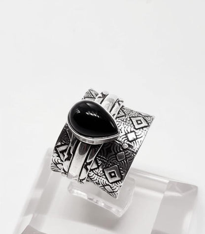 Stylish Stress Relief Black Onyx Thumb Ring, Silver Spinner Band, Gemstone Spinner Ring, Anxiety Reliever, Gemstone Ring, Handmade Onyx Ring