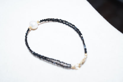 Black Spinel Bracelet, Elegant Gemstone Bracelet, Minimalist Pearl Bracelet, Luxury Jewelry Gift, Handmade Spinel bracelet, Dainty Bracelet