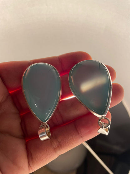 Handmade Teardrop Lapis Lazuli Gemstone Pendant (24x39mm)