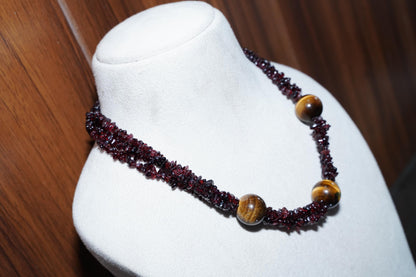 Elegant Black Agate and Tiger's Eye Necklace, Black Agate Necklace, Handmade Necklace Natural Agate Boho Necklace, Dark Red Necklace