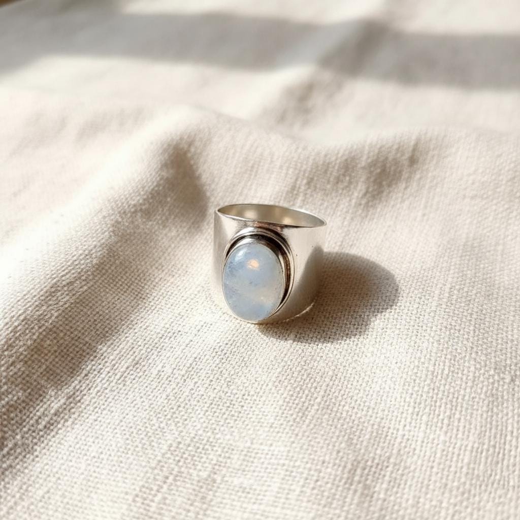 Dainty Moonstone Ring in 925 Silver - Handcrafted Elegance, Statement Jewelry for Her| Natural Moonstone - Christmas gift
