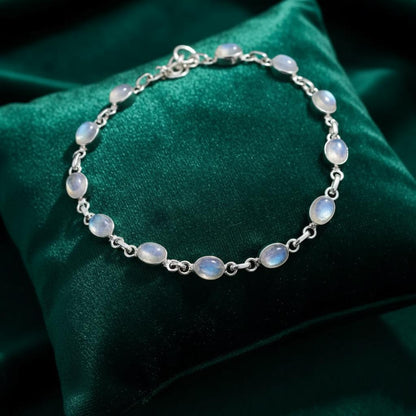 Moonstone Bracelet, White stone bracelets, Handmade Bracelet, white stone bracelet, Gift for her, Gemstone Bracelets, valentines day gift