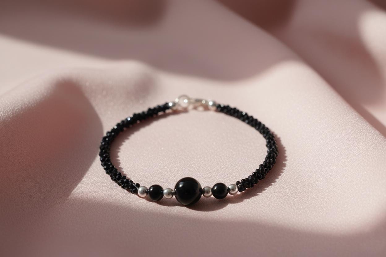 Black spinel bracelet, Black spinel, Handmade Bracelet, Agate Bracelet, Black bracelet, Black spinel jewelry, Black bead bracelet, Gift Her