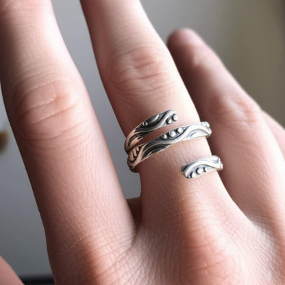 Adjustable Sterling Silver Wrap Ring, Hammered Thumb Ring, Handmade 925 Silver Ring Unique Gift for Her,  Open Band Ring, Spiral silver ring