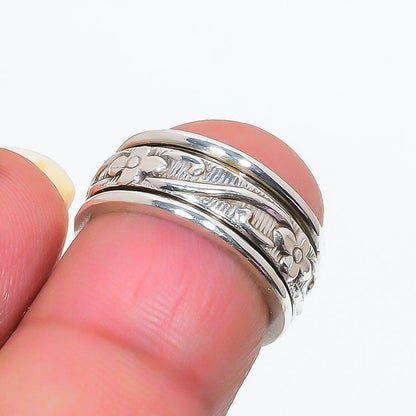Whimsical Flower Power Ring, Spinner Ring Fidget Ring, Anxiety Ring, ADHD ring, Silver Spinner Ring, Daily wear ring, Flower ring, Gift her