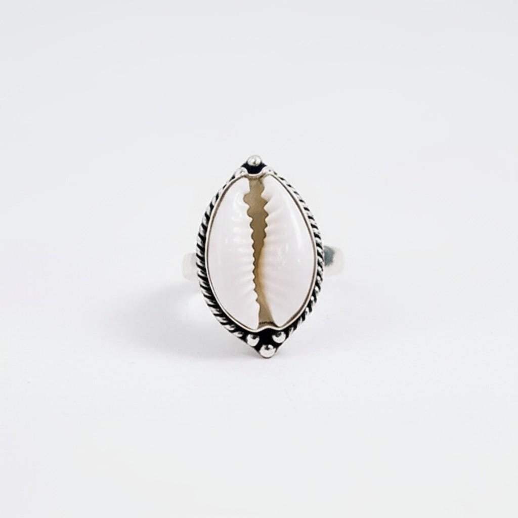 Cowrie Shell Ring, Genuine Cowrie Shell Silver Ring, Unique Shell Ring in Sterling Silver, Minimalist Cowrie Shell Ring, Handmade ring