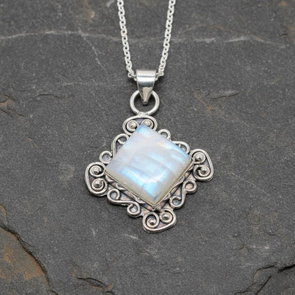 Lunar Glow Pendant, Moonstone Pendent, Handmade Pendent, Classic Pendent, Gift for mom, Gift for her, Gift her, White necklace