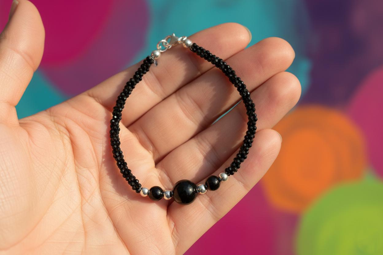 Black spinel bracelet, Black spinel, Handmade Bracelet, Agate Bracelet, Black bracelet, Black spinel jewelry, Black bead bracelet, Gift Her