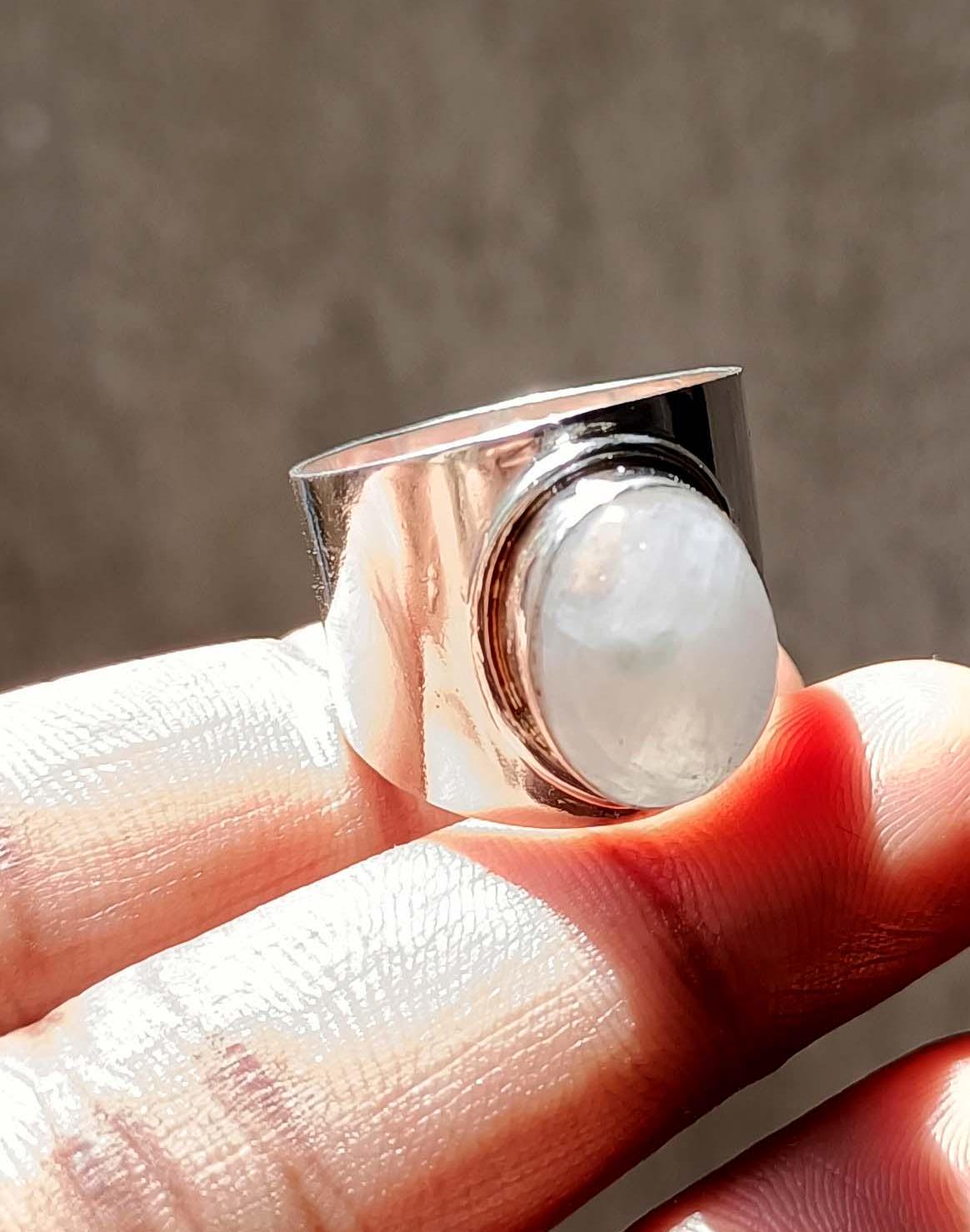 Dainty Moonstone Ring in 925 Silver - Handcrafted Elegance, Statement Jewelry for Her| Natural Moonstone - Christmas gift