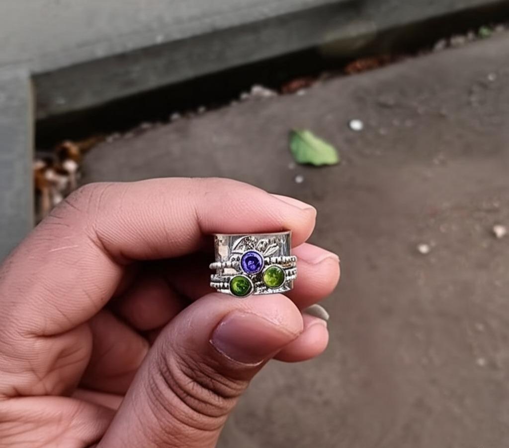 Sterling Silver Spinner Ring: Peridot, Amethyst, Botanical Band
