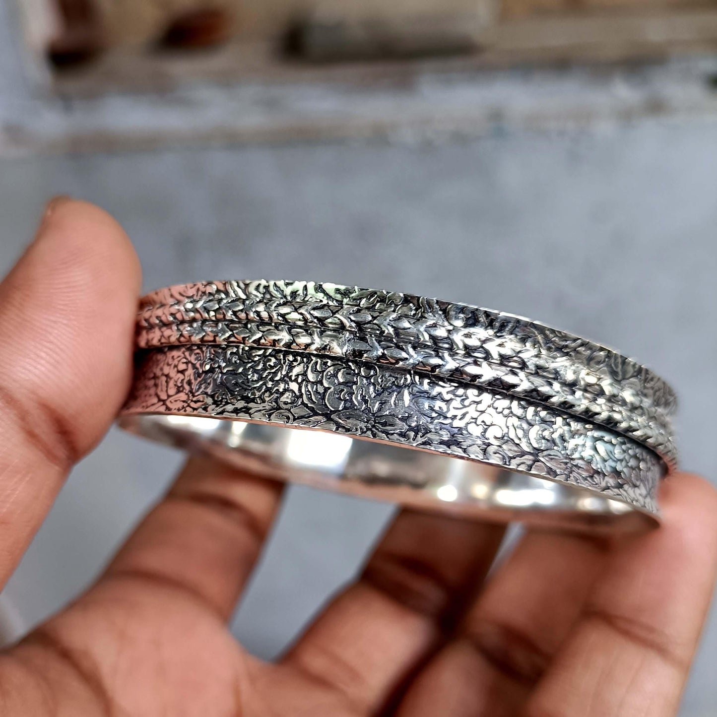 Silver Spinner Bangle, Sterling Silver Meditation Ring, Engraved Worry Bangle, Anxiety Relief Jewelry, Wide Band Boho Gift for Her