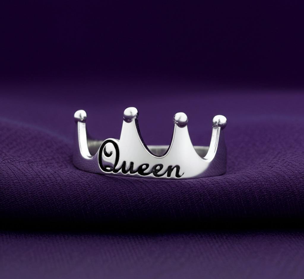 Queen Crown Silver Band Ring, Solid 925 Sterling Silver Band Ring For Her, Handmade Design Crown Ring, Boho Thumb Ring, Gift For Girlfriend