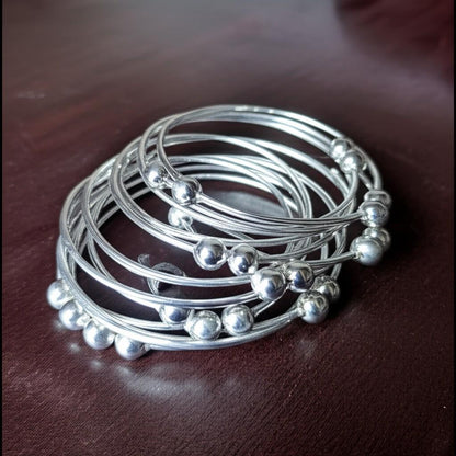 Beautiful Silver Bangle Set! Handmade 925 Sterling Silver Bangle set! 7 day Bangle! Simple Set Bangle! 7 Set Off Bangles! Stacking Bangles!