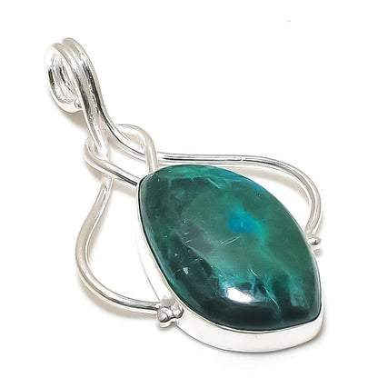 Emerald Matrix Pendant, Gemstone Pendent. Turquoise Pendent, Women Pendent, Gift for her, Silver Pendent, Gift, Handmade Pendent, For her