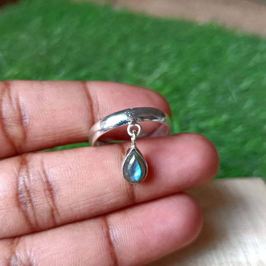 Labradorite Ring, Women Ring, Handmade Ring, 925 Sterling Silver Ring, Gemstone Ring, Labradorite Jewelry Gift Her