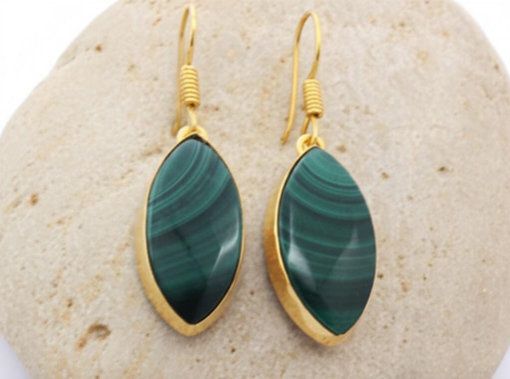 14K Gold Malachite Earrings: Elegant Green Gemstone Dangle