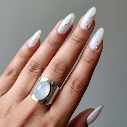 Dainty Moonstone Ring in 925 Silver - Handcrafted Elegance, Statement Jewelry for Her| Natural Moonstone - Christmas gift