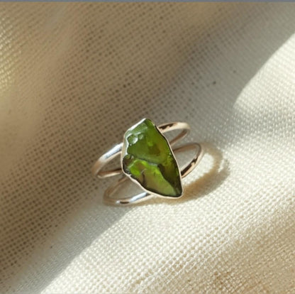 Moldavite  Ring, Handmade Ring, 925 Silver Ring, Natural Moldavite , Dainty Ring, Raw Gemstone Ring, Moldavite Women Ring, Statement Ring