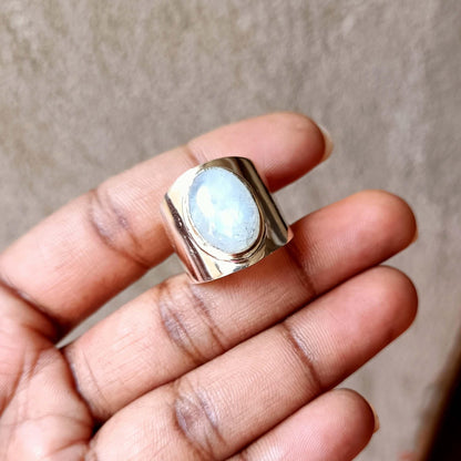 Dainty Moonstone Ring in 925 Silver - Handcrafted Elegance, Statement Jewelry for Her| Natural Moonstone - Christmas gift