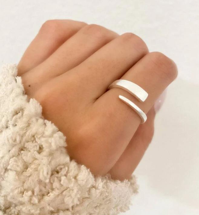 Minimalist Ring, Delicate Thin Band Silver Ring, Chic 925 Silver Wrap Ring, Thin Band Silver Ring, Silver Ring, Unique Ring, Cuff ring, Gift