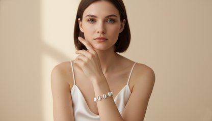 Cowry shell bracelet |Cowry shells |Shell bracelet | White shell bracelet | Handmade bracelet | Boho bracelet | Cowry shells |Women Bracelet