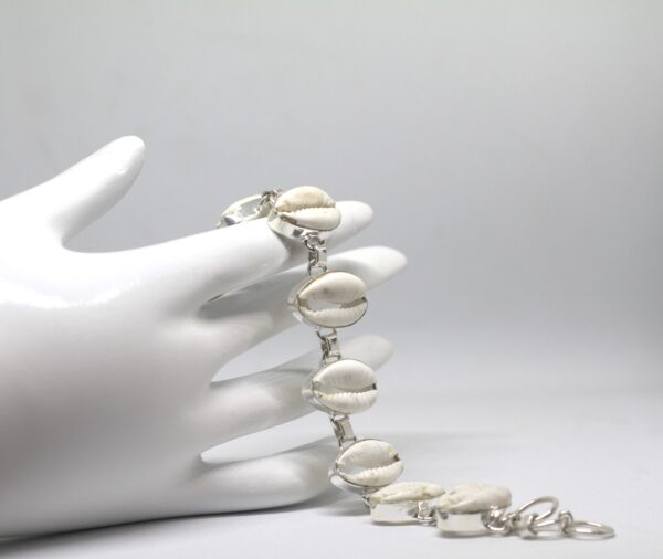 Cowry shell bracelet |Cowry shells |Shell bracelet | White shell bracelet | Handmade bracelet | Boho bracelet | Cowry shells |Women Bracelet - Image 4