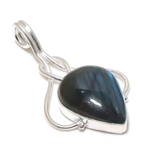 Labradorite Pendant, Gemstone Pendant, 925 Silver Pendant, Natural Labradorite, Women Pendant, Dainty Pendant, Statement Pendant