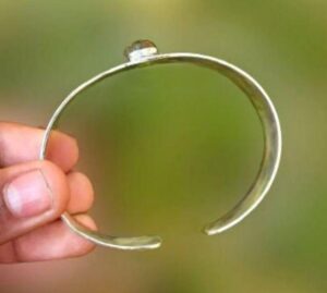 Labradorite Bangle, 925 Sterling Silver Bangle, Women Bangle, Handmade Bangle, Natural Labradorite, Gemstone Bangle, Cuff Bangle, Gift item