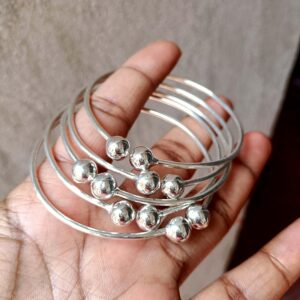 Beautiful Silver Bangle Set! Handmade 925 Sterling Silver Bangle set! 5 day Bangle! Simple Set Bangle! 5 Set Off Bangles! Stacking Bangles!