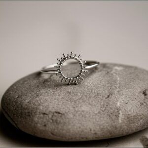 Minimalist Sun Ring - Delicate Silver Circle with Beaded Rays, Gift for her, Minimalist ring, Silver ring, Tiny Silver Sun Ring, women ring