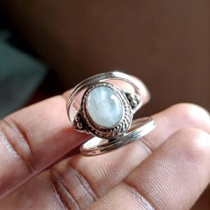 Moonstone Ring, Dainty Ring, 925 Silver Ring, Natural Moonstone, Statement Ring, Gemstone Ring, Moonstone Jewelry, Women Ring, Bohemian Ring